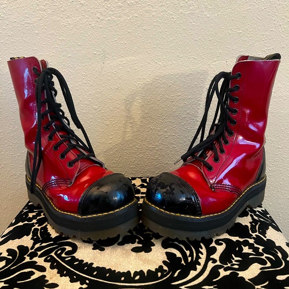 COPY - RARE Vintage Red & Black Patent Leather 10 hole Steel-toe Dr Martens Cir… - Picture 6 of 11
